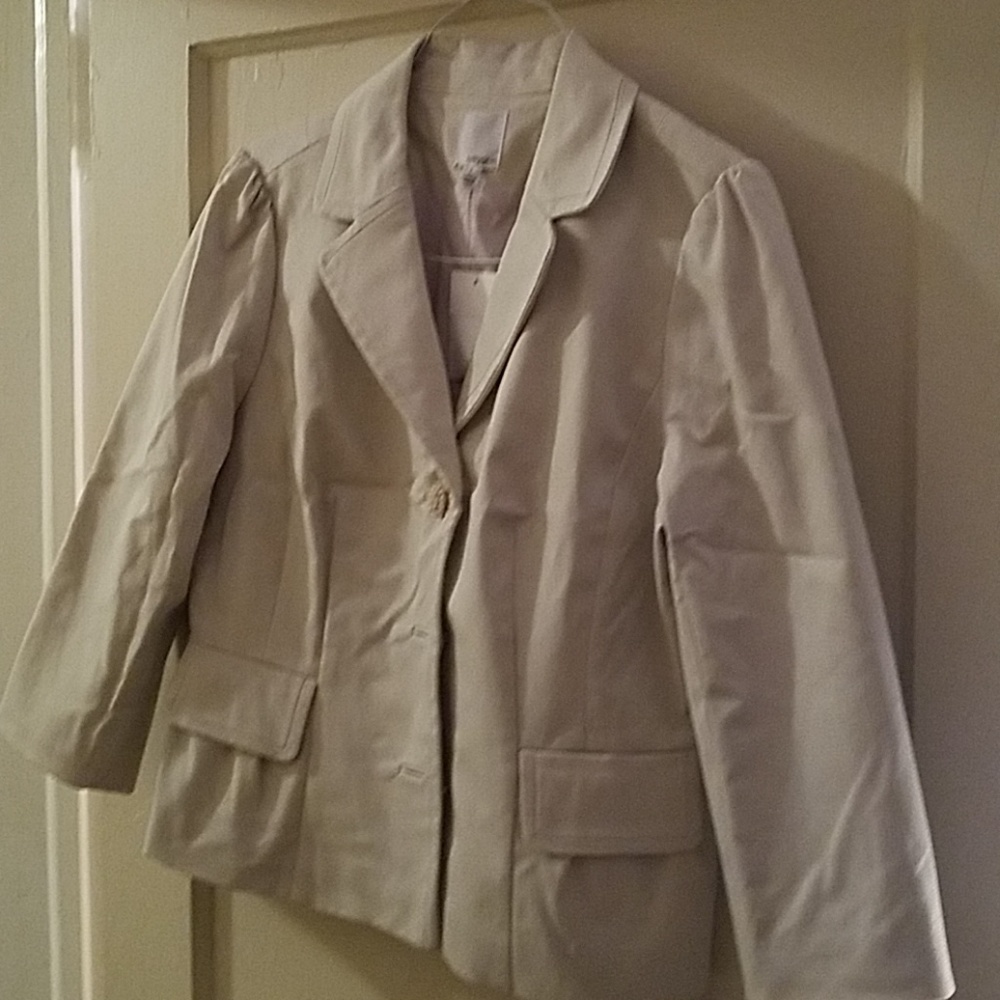 Halogen sandstone 3/4 jacket cropped pearl flower